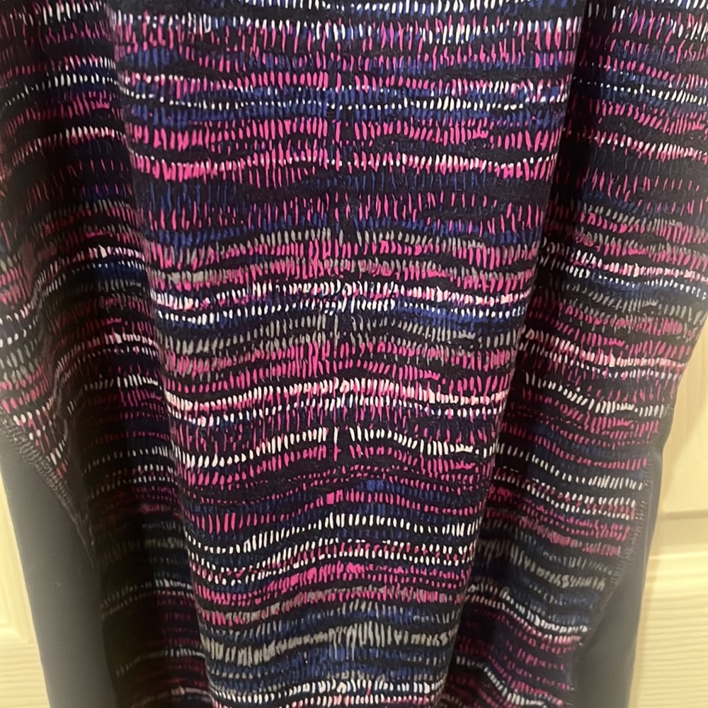 Women’s Athleta tank top - Picture 3 of 4